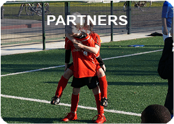De partners en sponsors van Way To Play voetbalschool